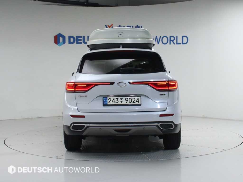 SAMSUNG QM6 - Vista 4