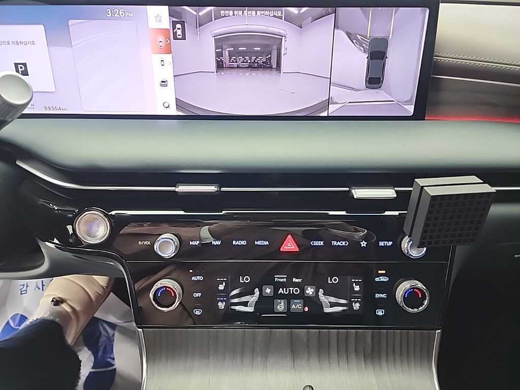 Genesis G80 - Vista 10