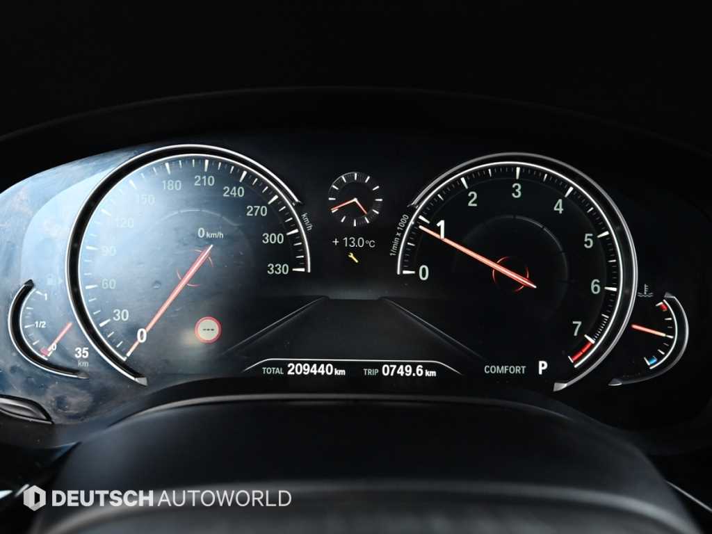 BMW 5 Series - Vista 8