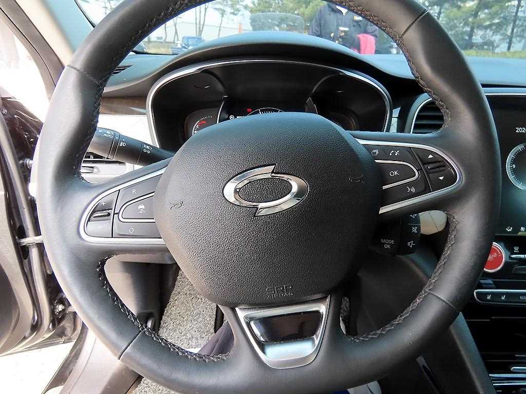 SAMSUNG SM6 - Vista 8