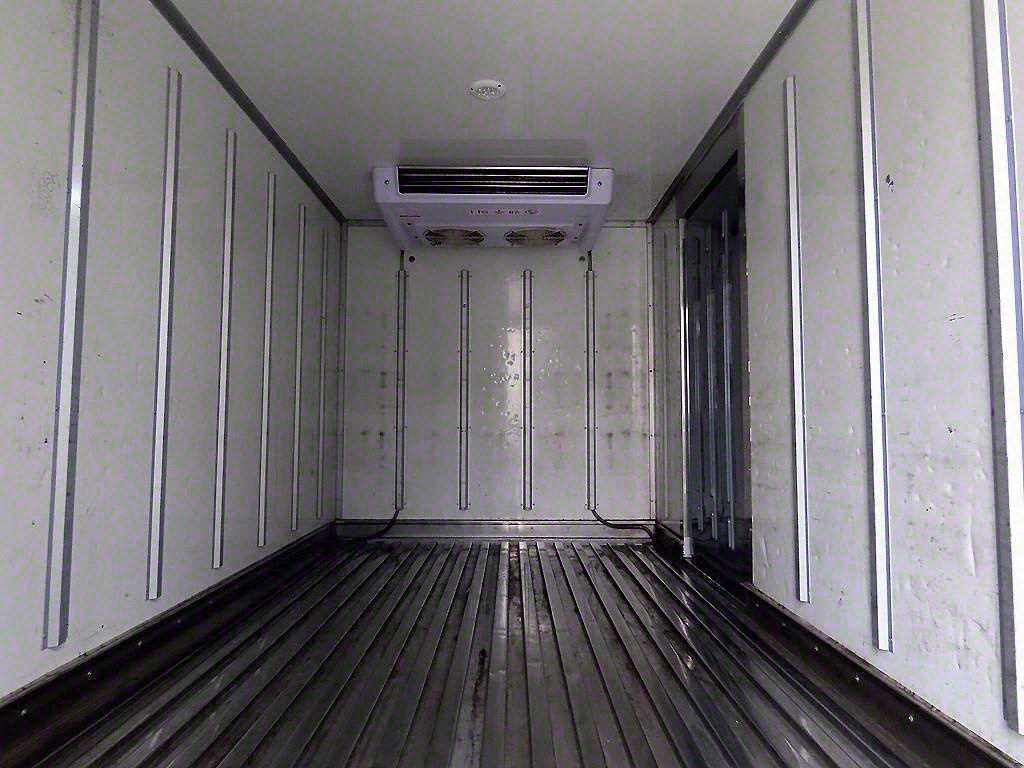 Small Truck Top_Frozen Top - Vista 6