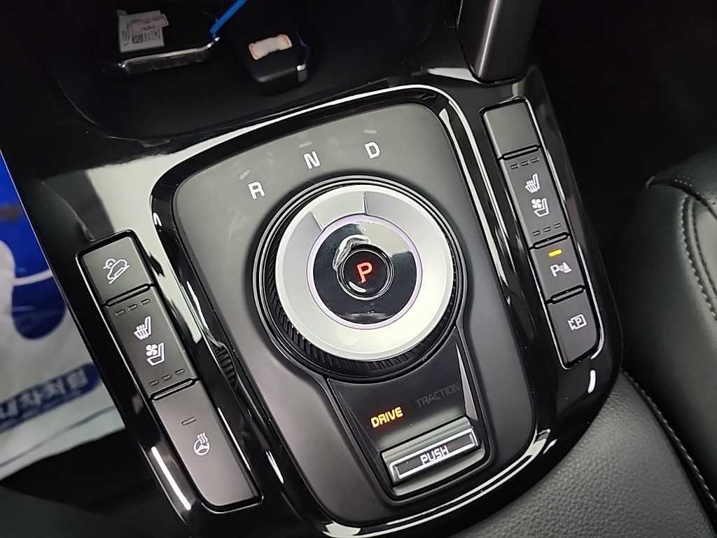 KIA Seltos - Vista 8