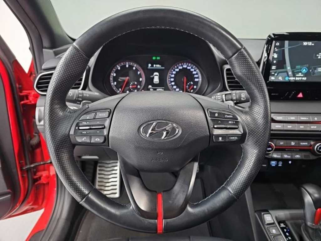 HYUNDAI Veloster - Vista 7