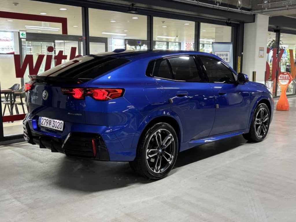 BMW X2 - Vista 4