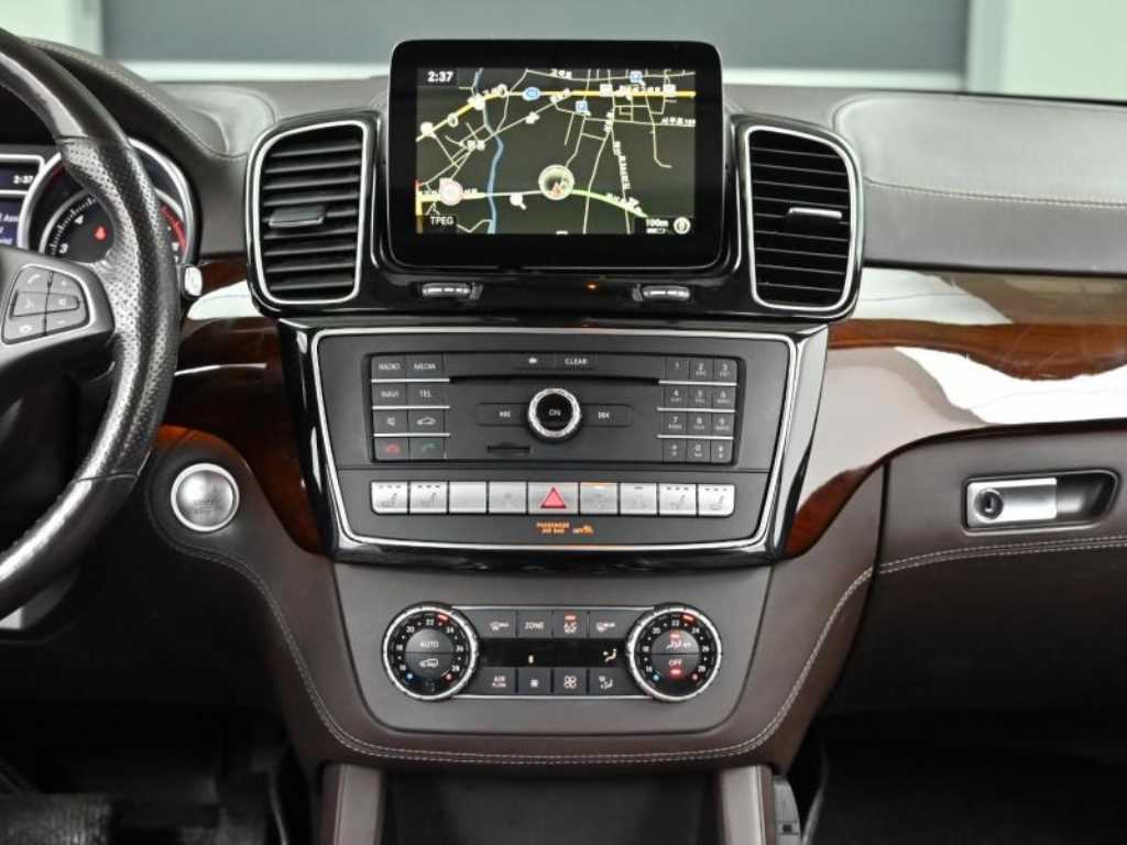 Mercedes Benz GLS Class 2017 Negro - Importación desde Corea - HF Imports Iquique - Foto 14