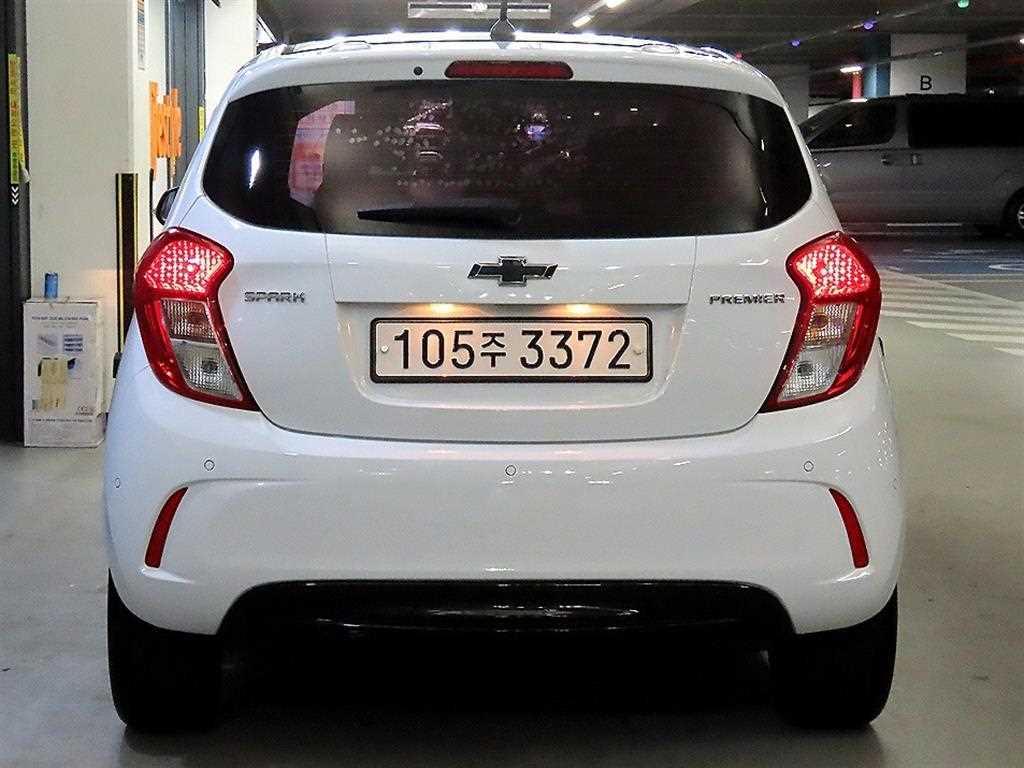 Chevrolet Spark - Vista 5