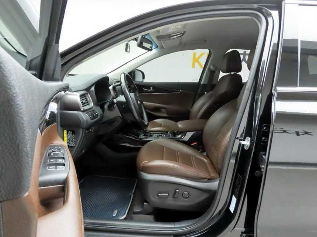 KIA Sorento - Vista 6