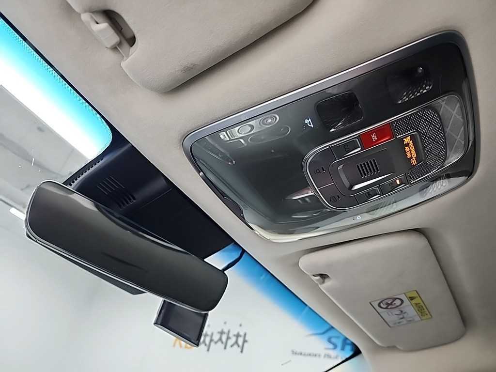 Genesis GV70 2022 Verde - Importación desde Corea - HF Imports Iquique - Foto 17