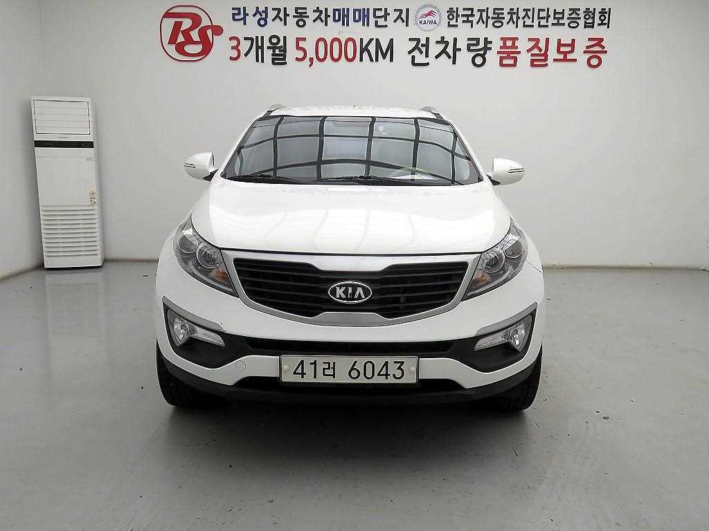 KIA Sportage 2012 Blanco - Importación desde Corea - HF Imports Iquique - Foto 1