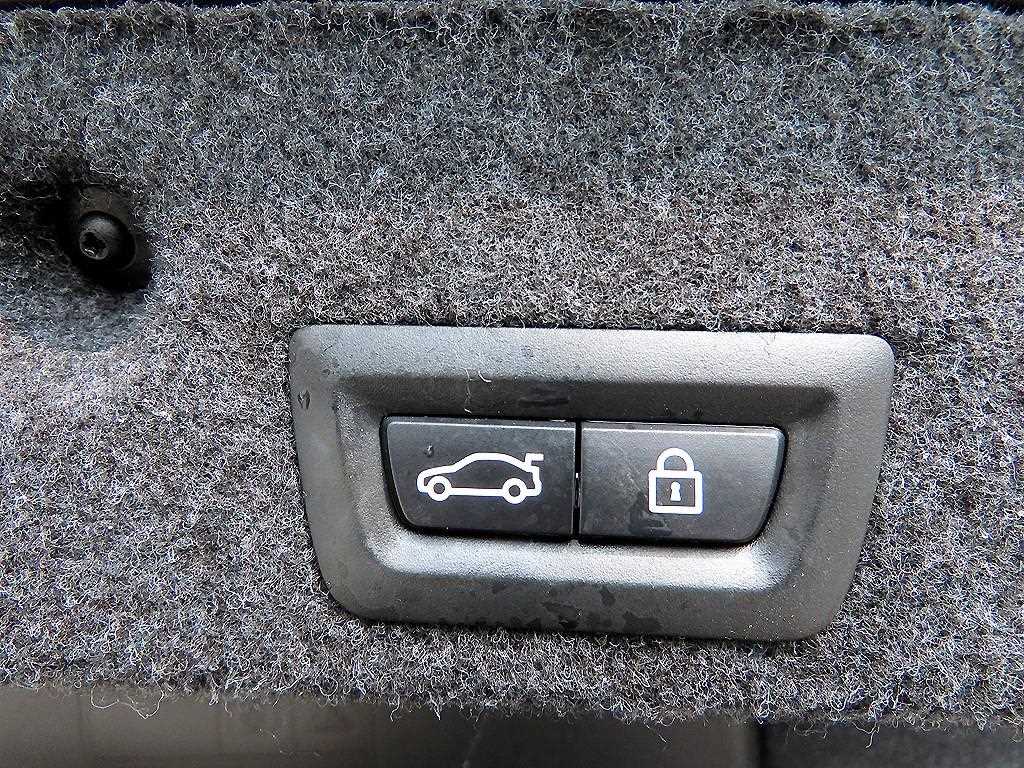 BMW 5 Series 2016 Negro - Importación desde Corea - HF Imports Iquique - Foto 16