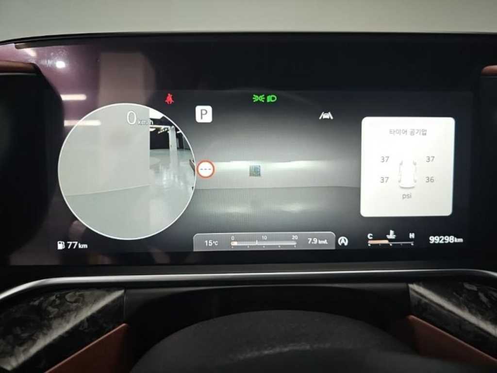 Genesis G90 - Vista 6