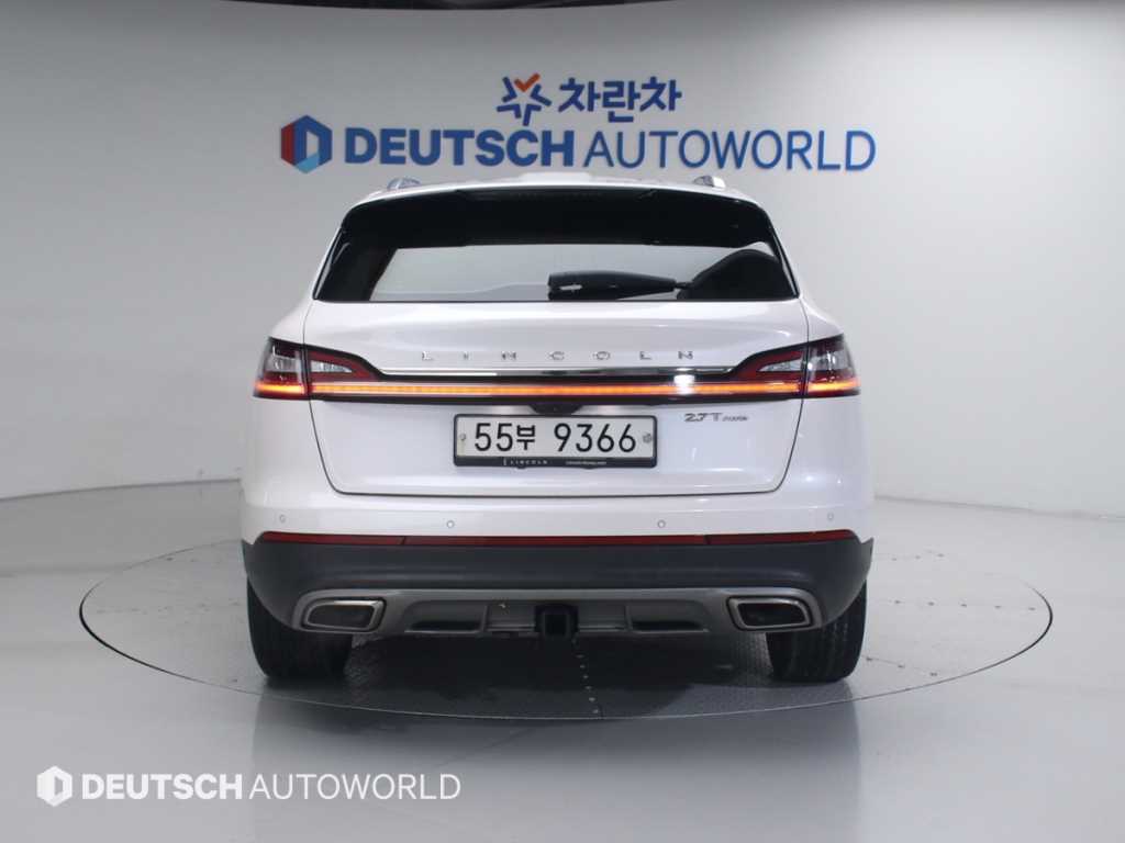 Lincoln Nautilus - Vista 4