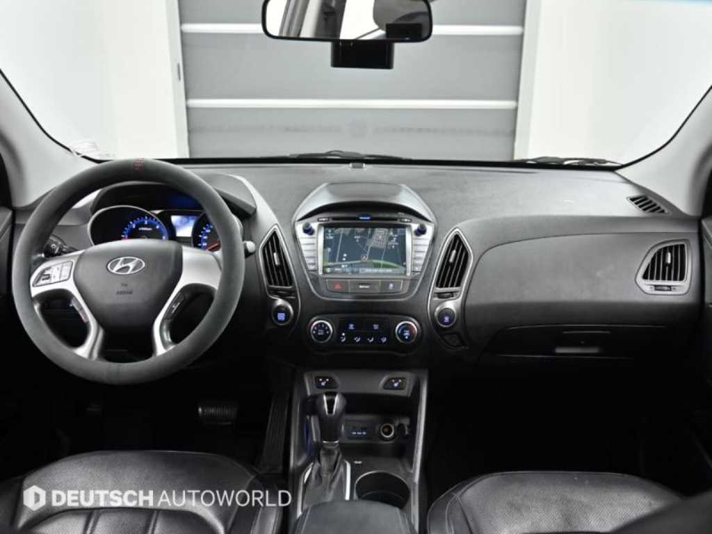 HYUNDAI Tucson - Vista 7