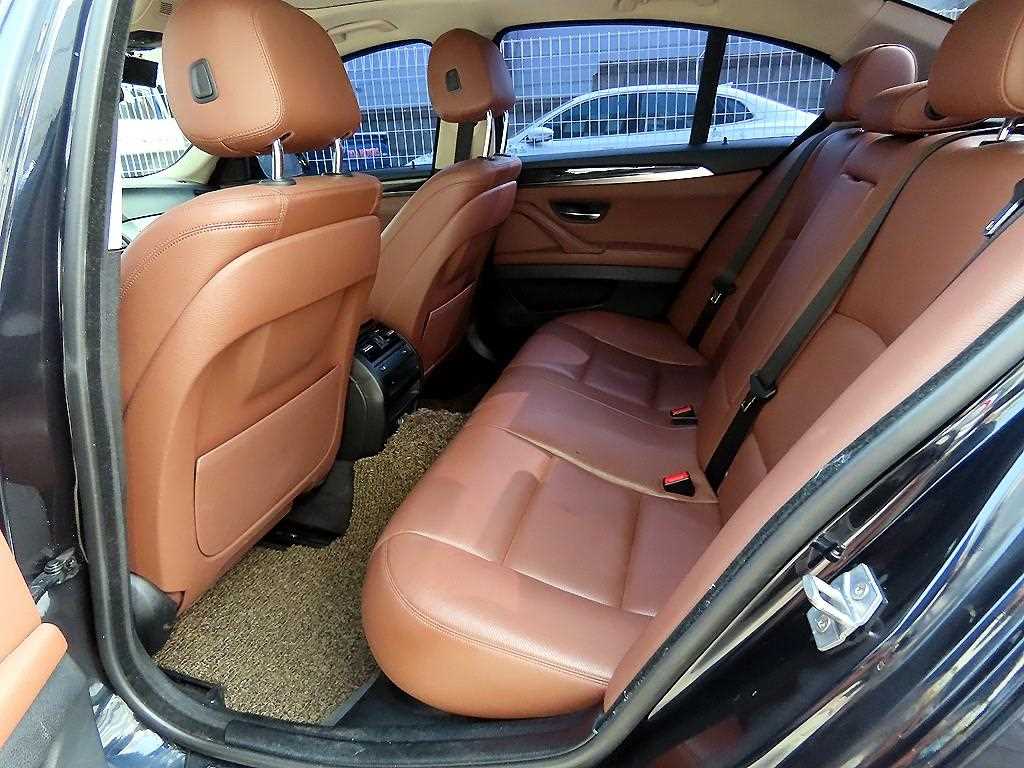 BMW 5 Series - Vista 7