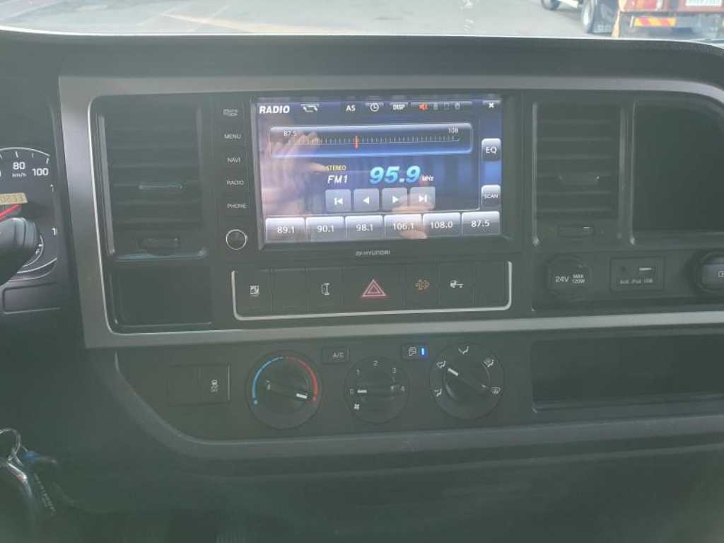 medium and large cargo truck 2020 Blanco - Importación desde Corea - HF Imports Iquique - Foto 20