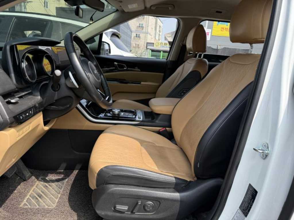 KIA Carnival - Vista 6