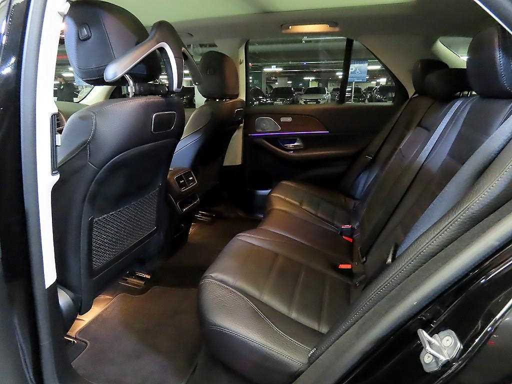 Mercedes Benz GLE Class - Vista 7