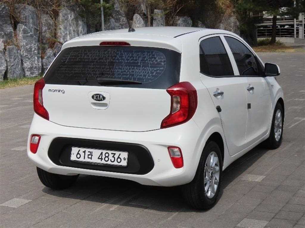 KIA Morning - Vista 3