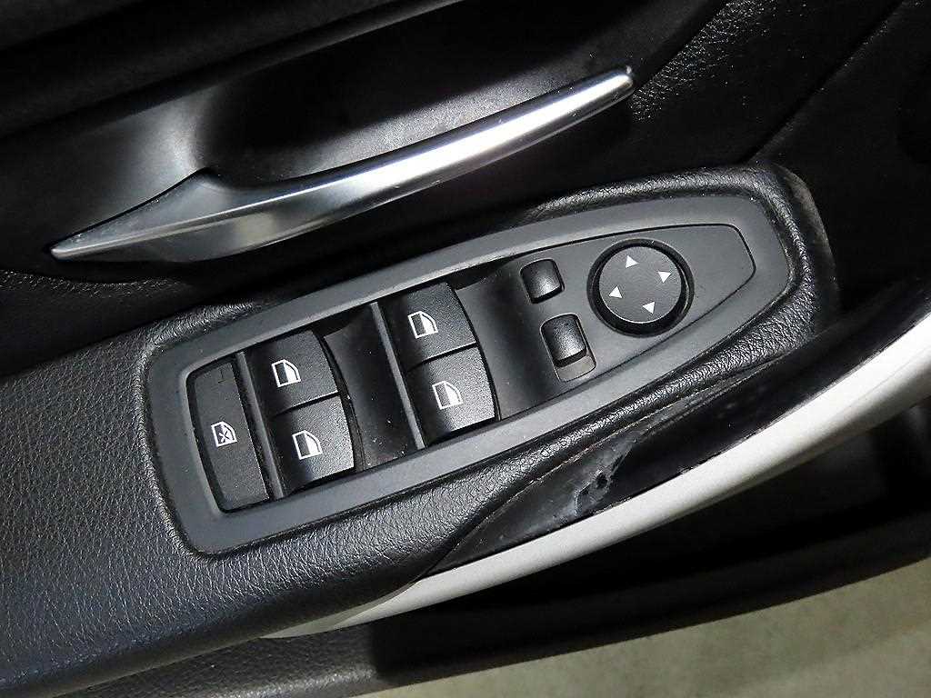 BMW 3 series 2013 Blanco - Importación desde Corea - HF Imports Iquique - Foto 13