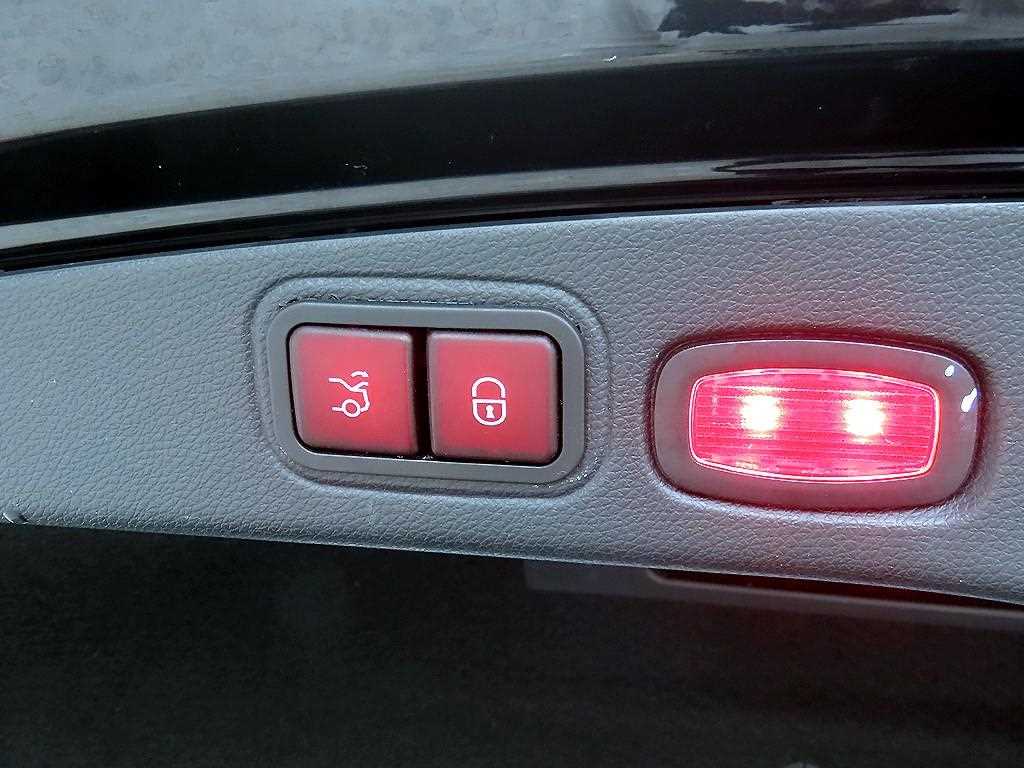 Mercedes Benz E class 2017 Negro - Importación desde Corea - HF Imports Iquique - Foto 17