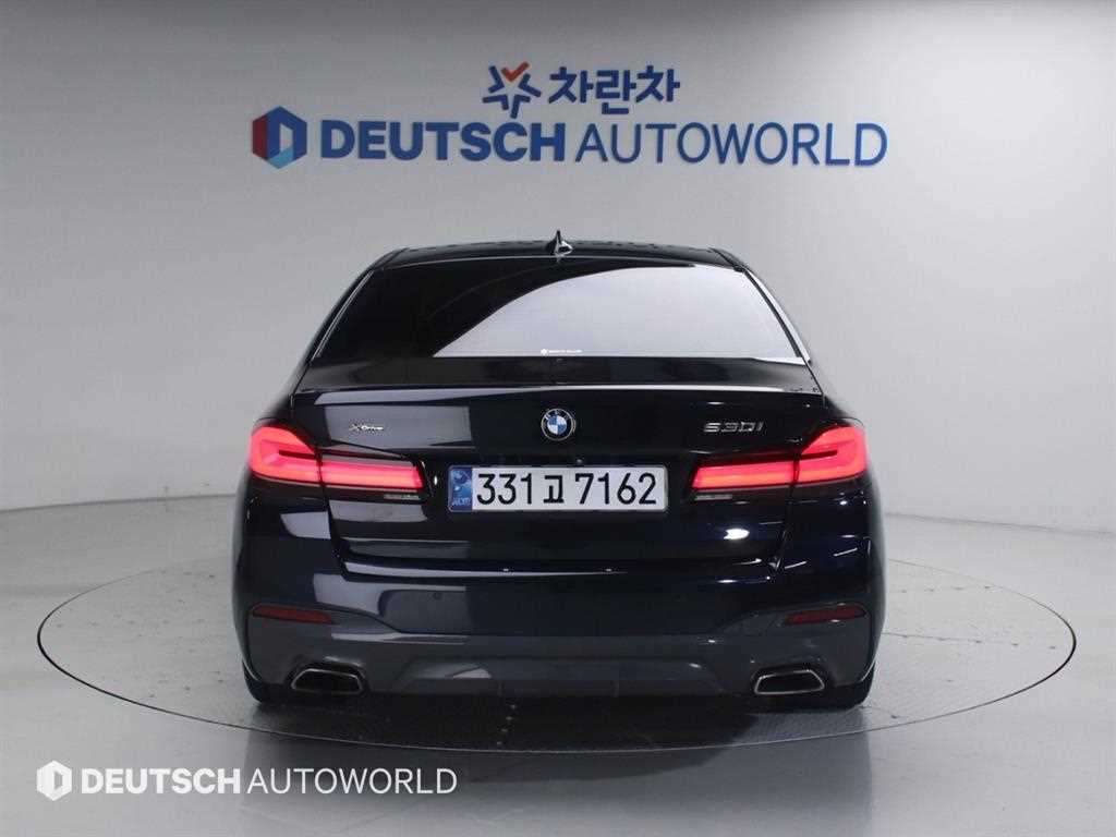 BMW 5 Series - Vista 4