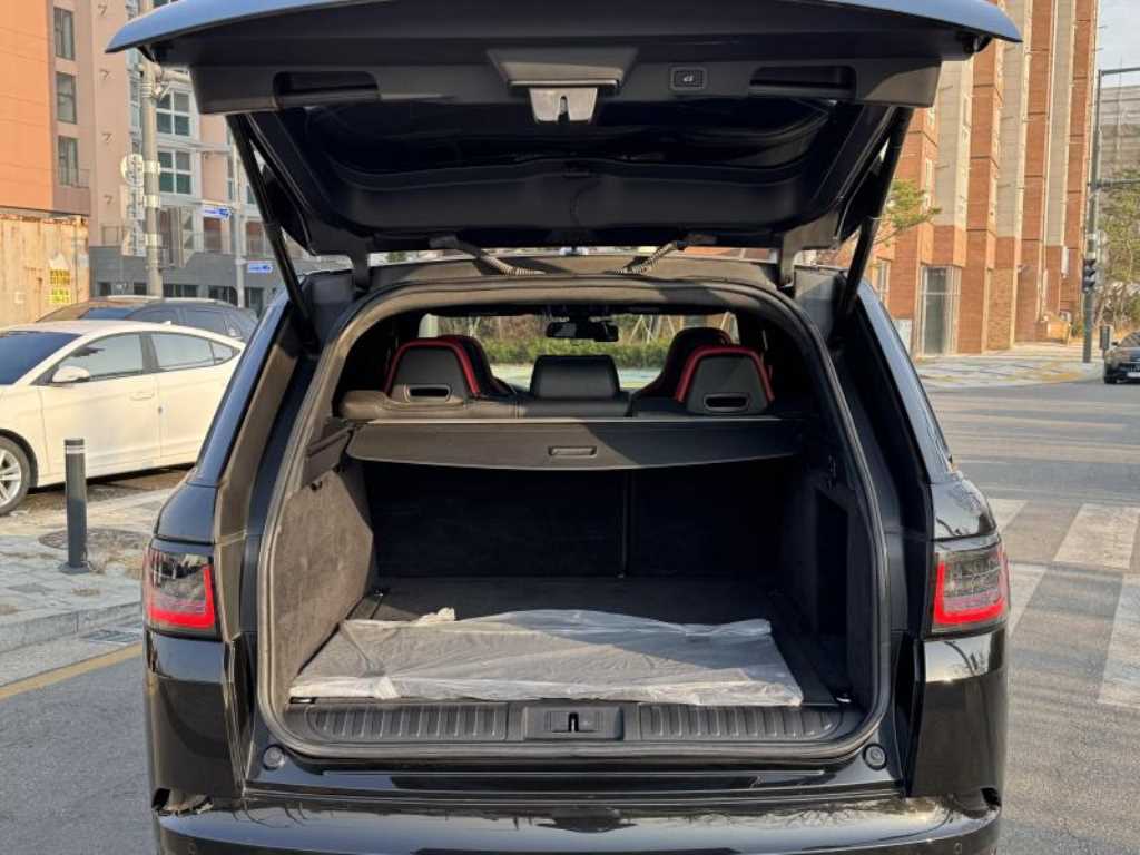 Land Rover Range Rover Sports - Vista 4