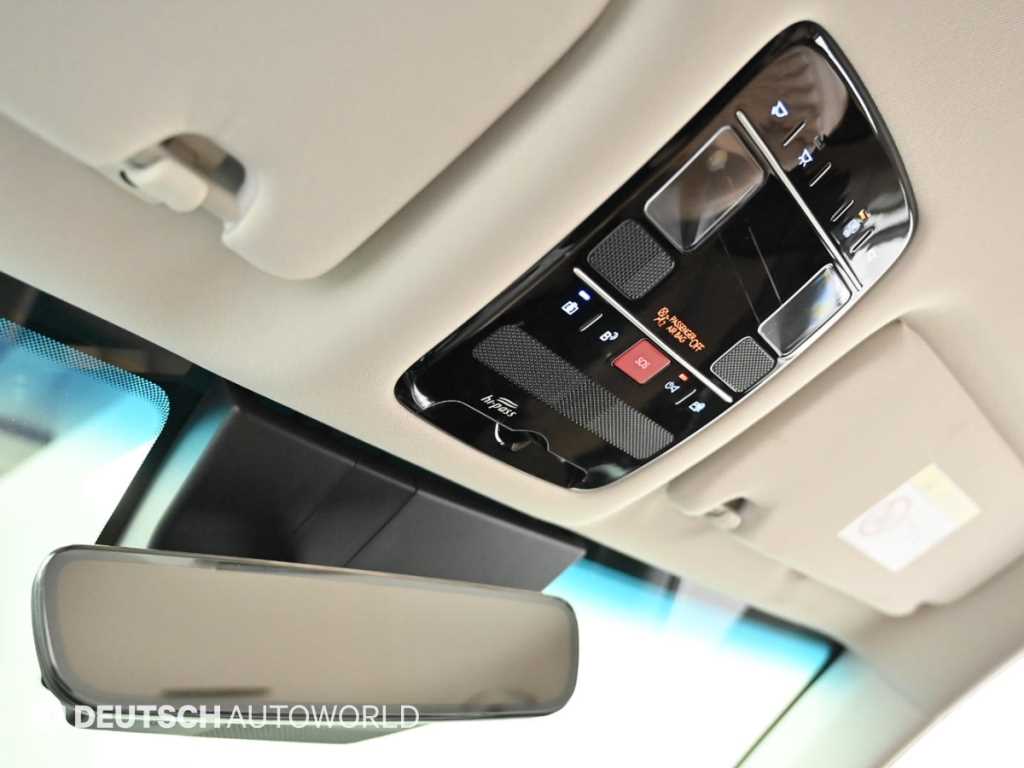 HYUNDAI Grandeur - Vista 7