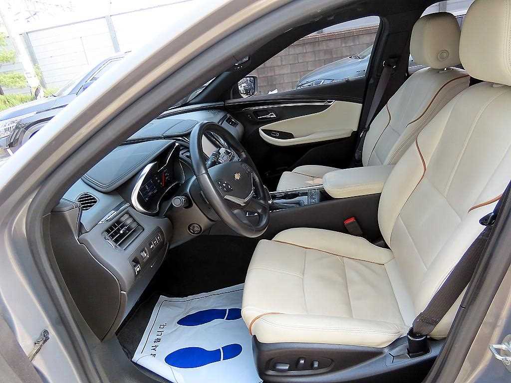 Chevrolet Impala - Vista 5