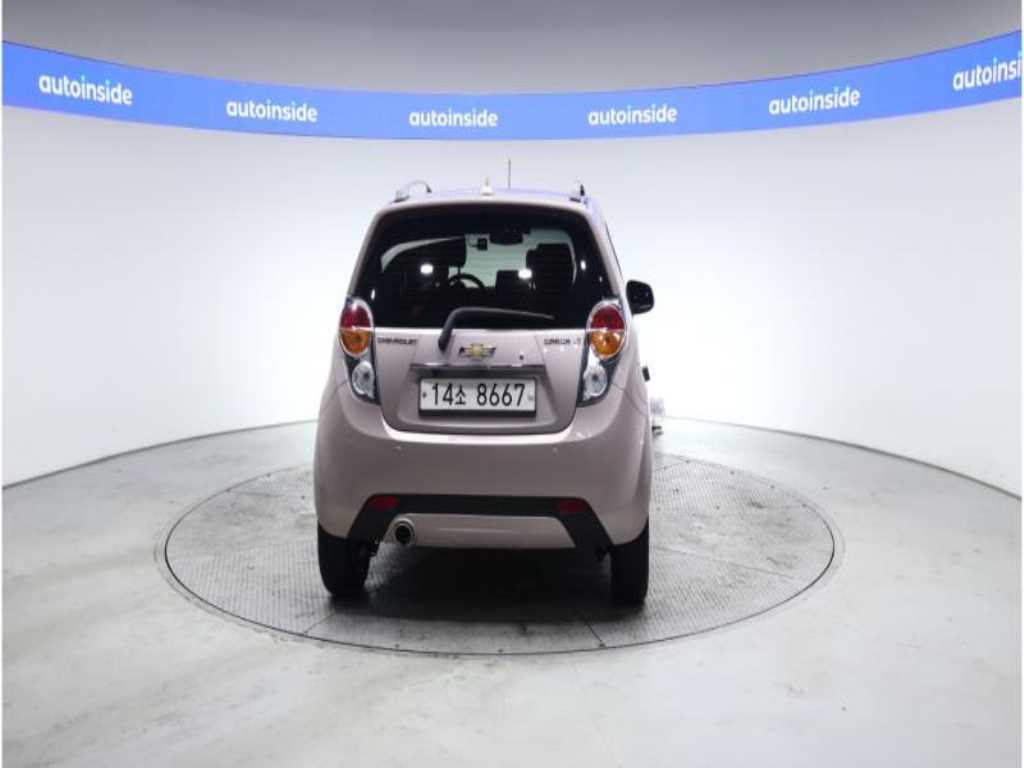 Chevrolet Spark - Vista 3