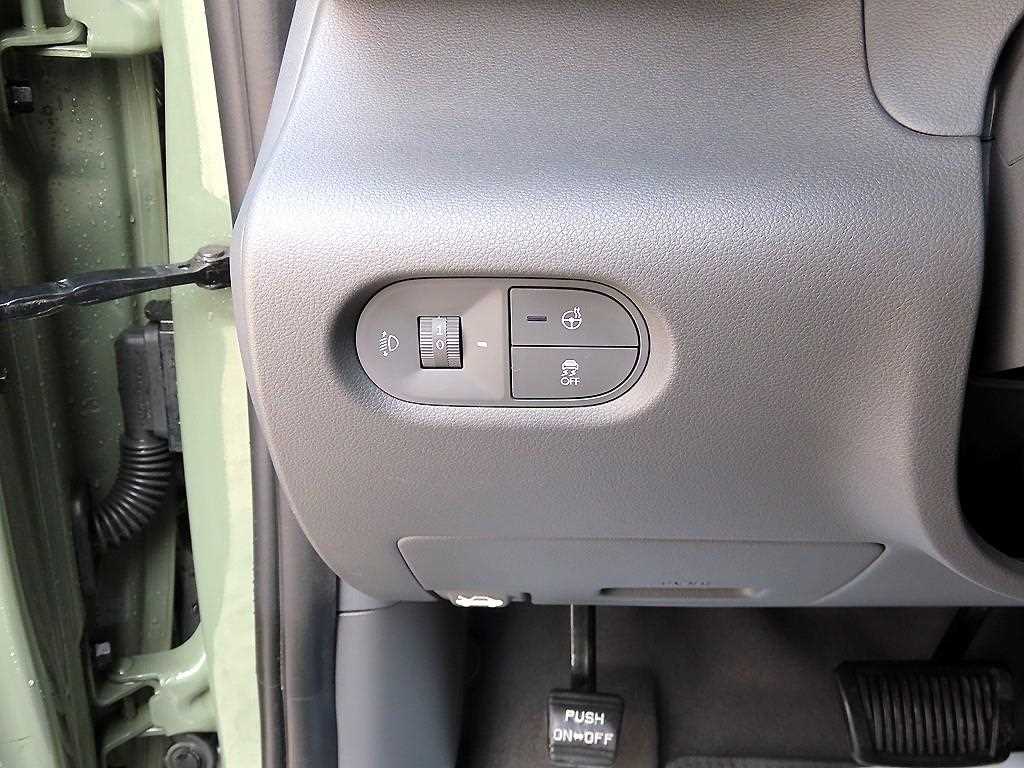 HYUNDAI Casper - Vista 12