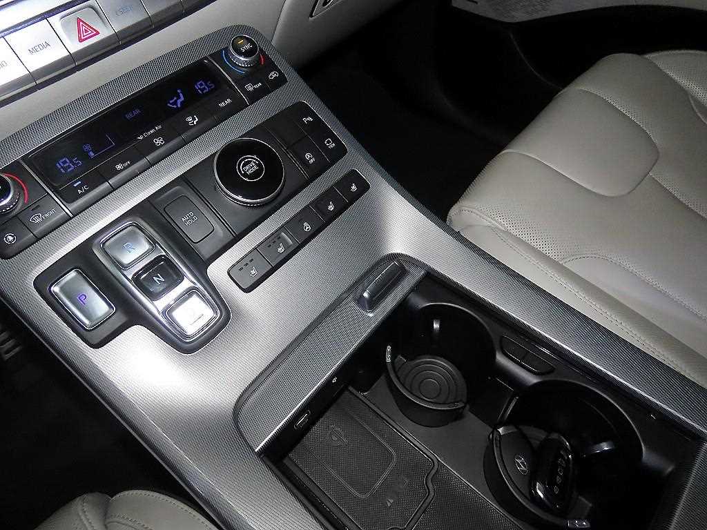 HYUNDAI Palisade - Vista 12