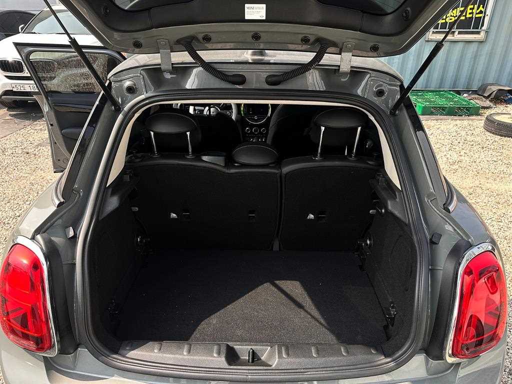 Mini Cooper - Vista 7