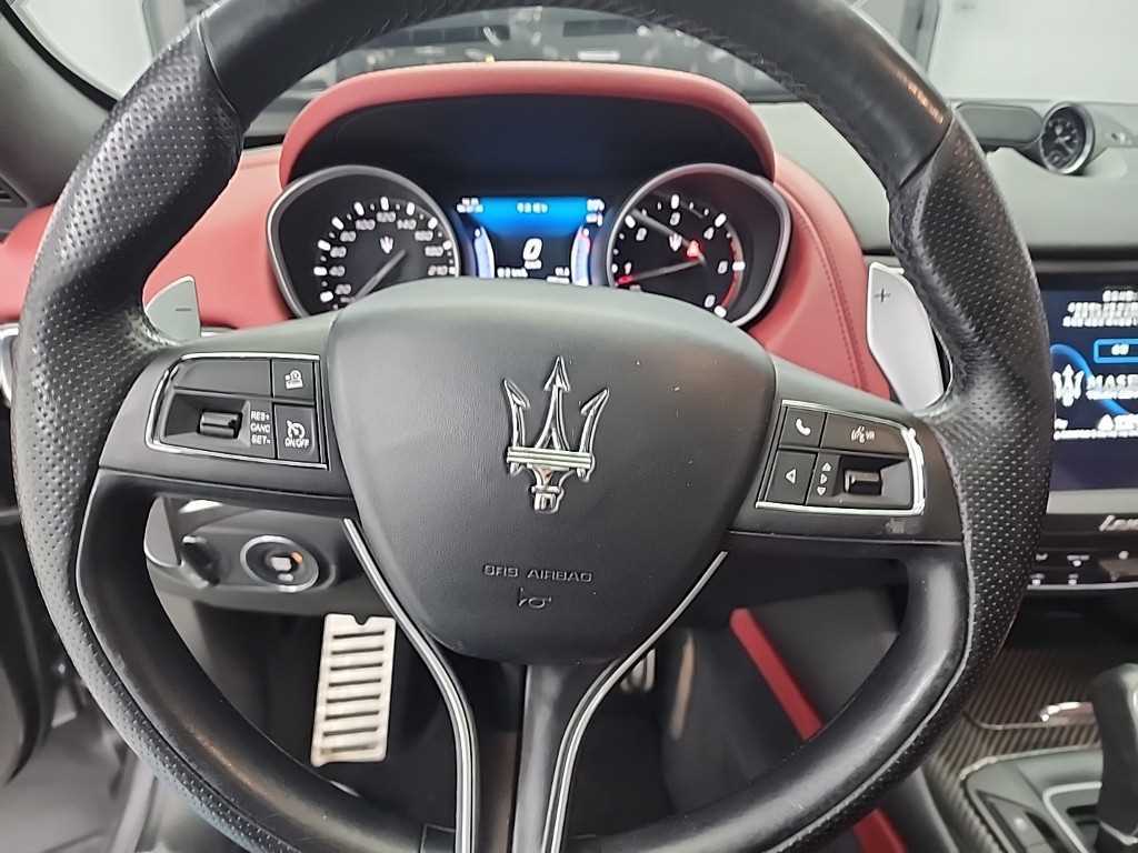 Maserati Levante - Vista 9