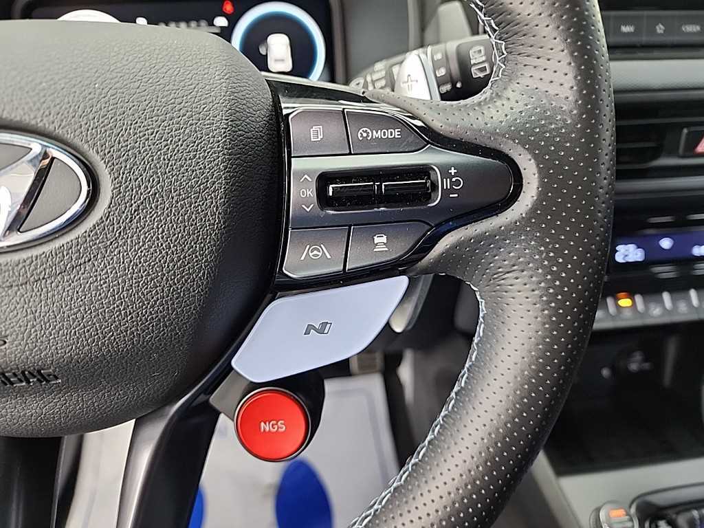 HYUNDAI Kona 2023 Negro - Importación desde Corea - HF Imports Iquique - Foto 16