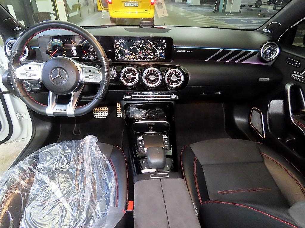 Mercedes Benz A Class - Vista 10