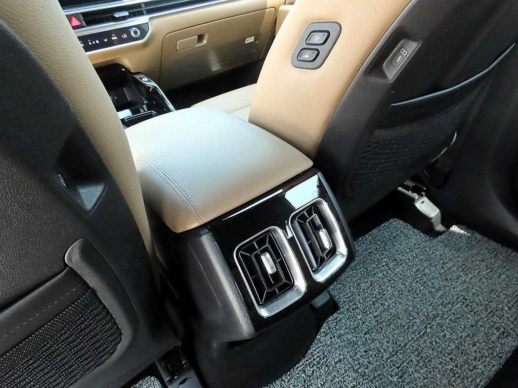 KIA Sorento 2024 Blanco - Importación desde Corea - HF Imports Iquique - Foto 16