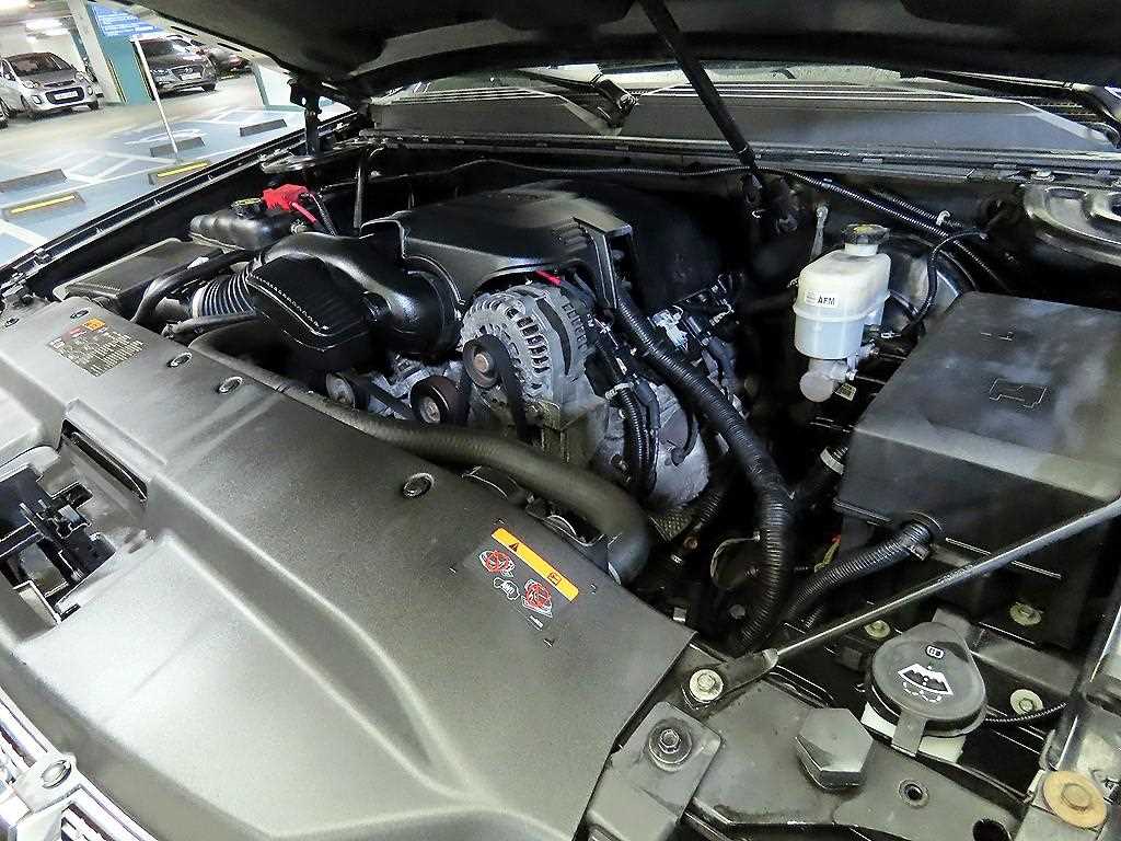 Cadillac Escalade 2012 Negro - Importación desde Corea - HF Imports Iquique - Foto 19