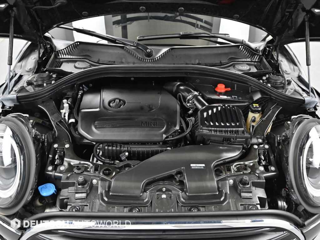 Mini Clubman - Vista 6