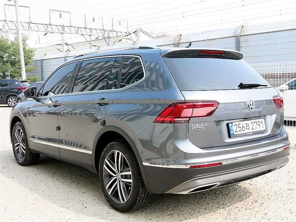 Volkswagen Tiguan - Vista 3