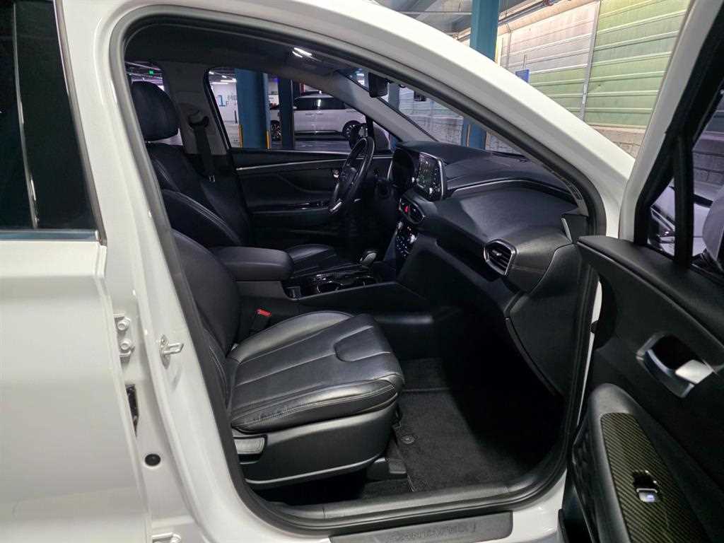 HYUNDAI Santa Fe - Vista 9