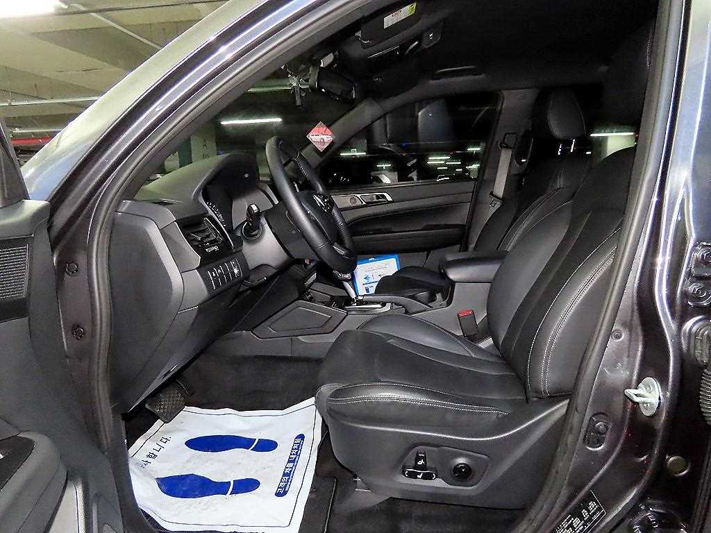 Ssangyong Rexton - Vista 6