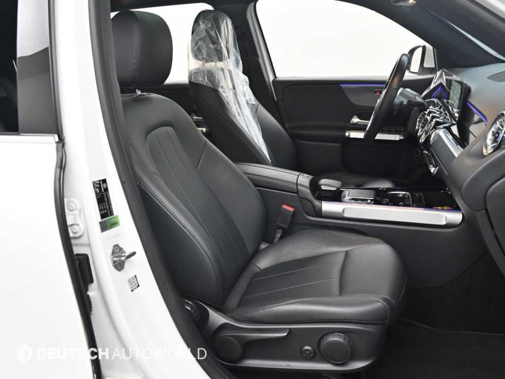 Mercedes Benz GLB Class - Vista 10