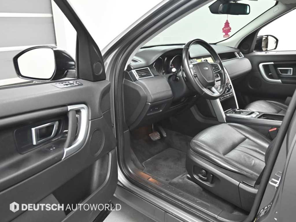 Land Rover Discovery Sports - Vista 11