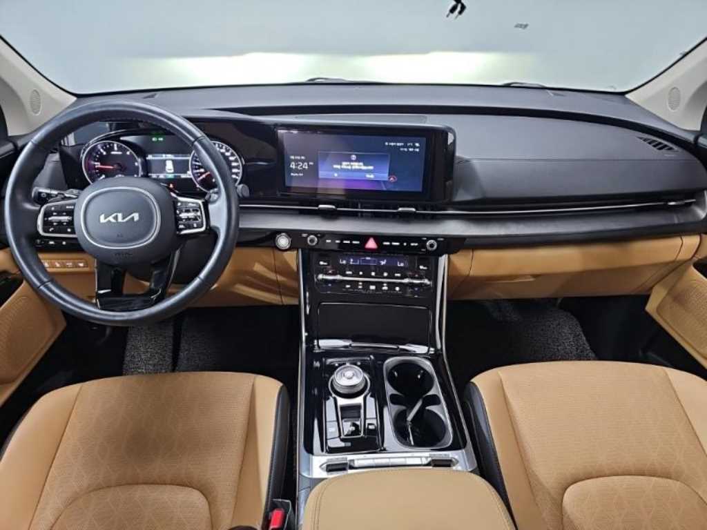 KIA Carnival - Vista 5