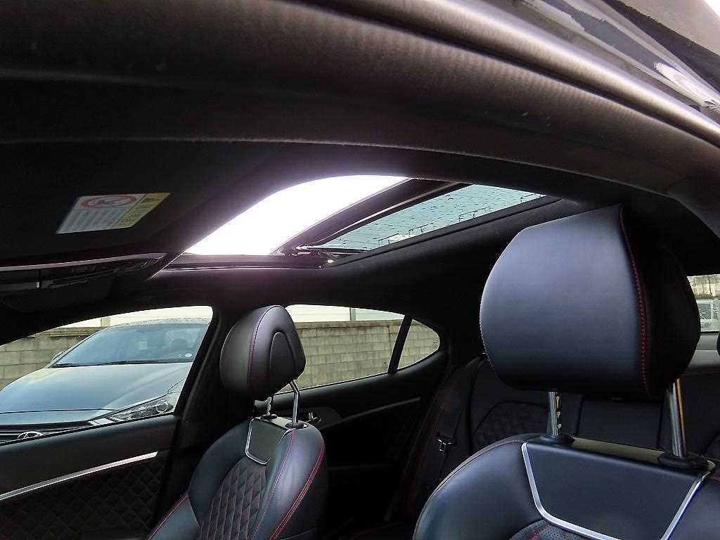 Genesis G70 2019 Negro - Importación desde Corea - HF Imports Iquique - Foto 17