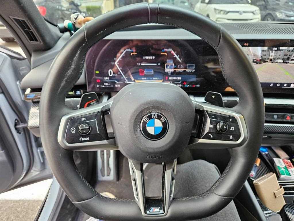 BMW 5 Series - Vista 11