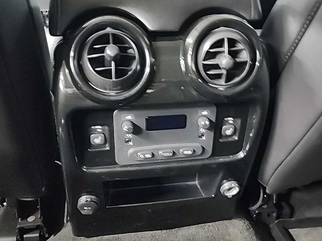 Hummer H2 - Vista 12