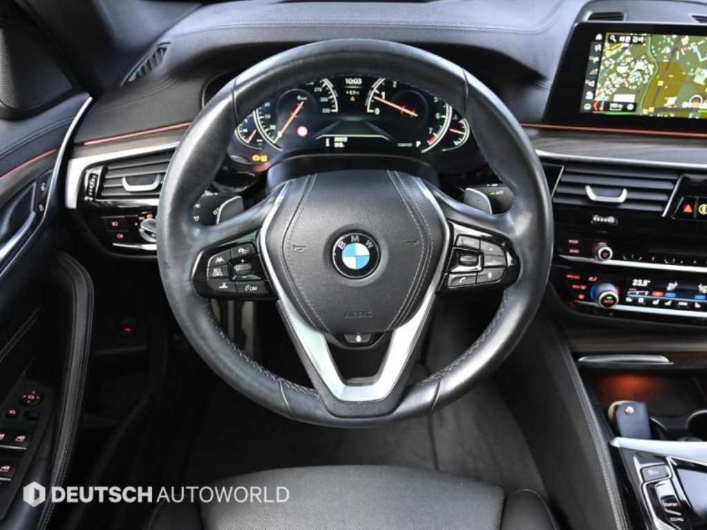 BMW 5 Series 2018 Gris - Importación desde Corea - HF Imports Iquique - Foto 13