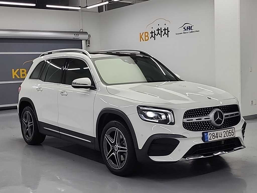 Mercedes Benz GLB Class - Vista 4