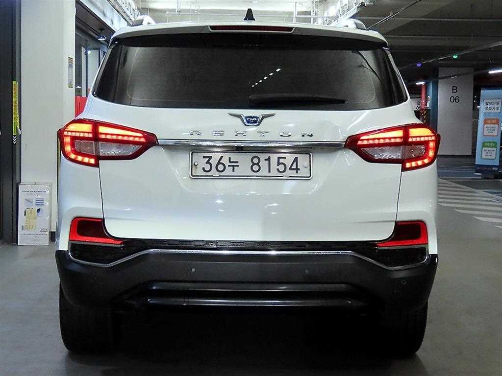 Ssangyong Rexton - Vista 5